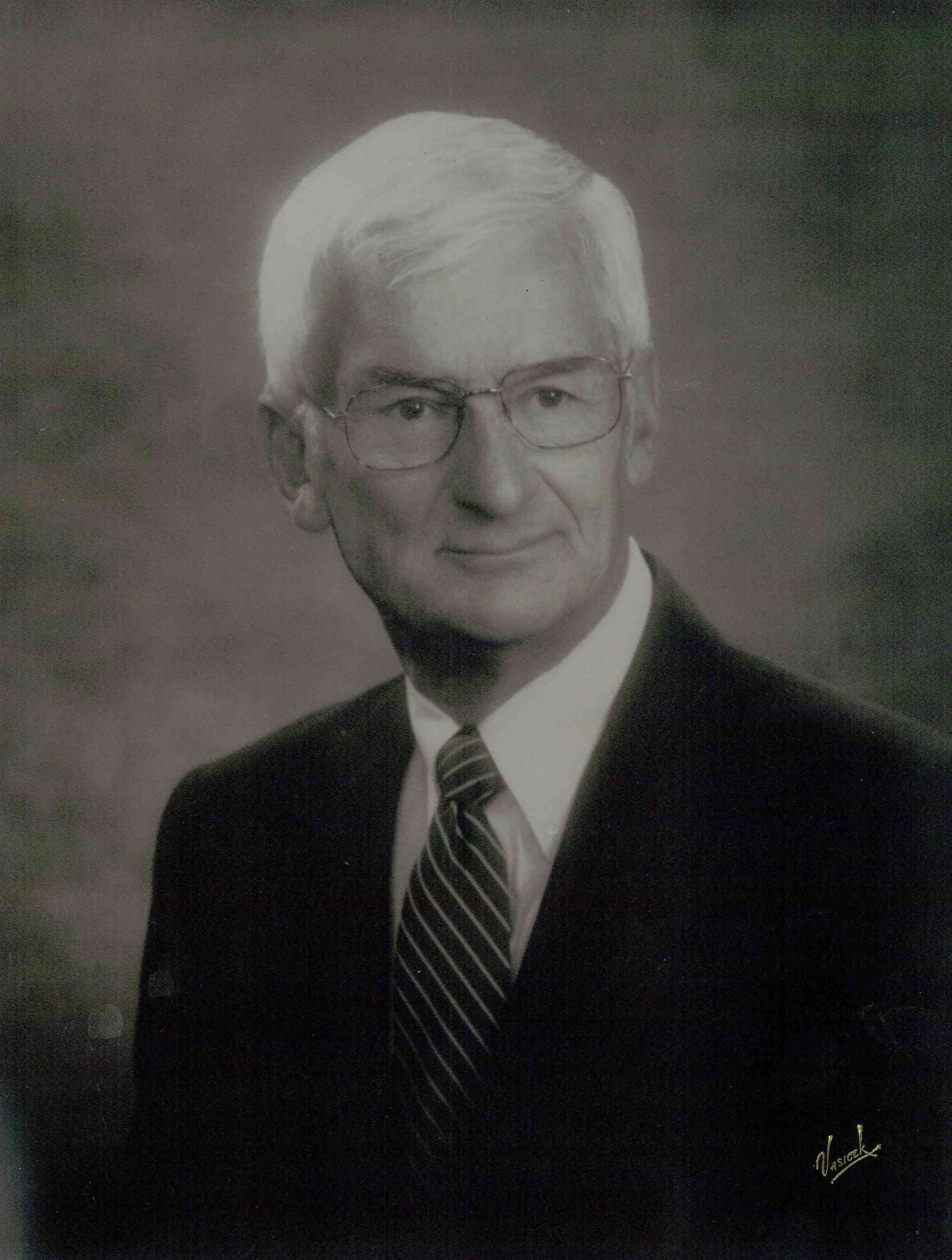 Portrait of FEHD retired partner Tom Wood